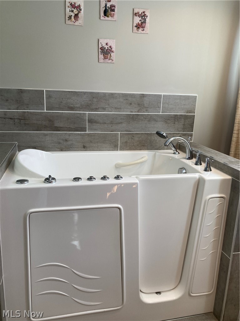 4455 Beat Road Litchfield, OH 44253 - Photo 15 of 35 Gallery Image 15