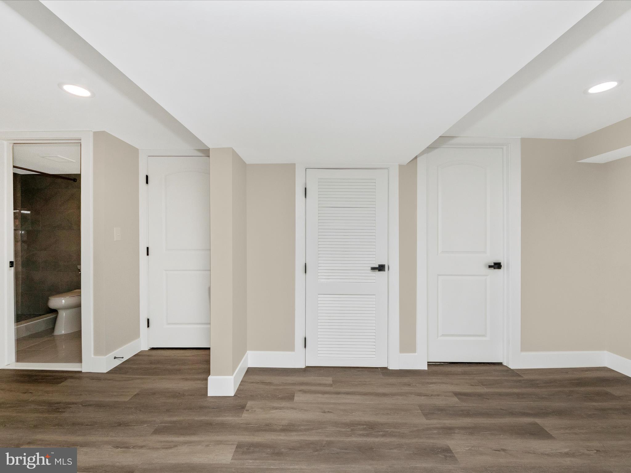 2812 Manoff Road Halethorpe, MD 21227 - Photo 27 of 55 a view of a livingroom with wooden floor