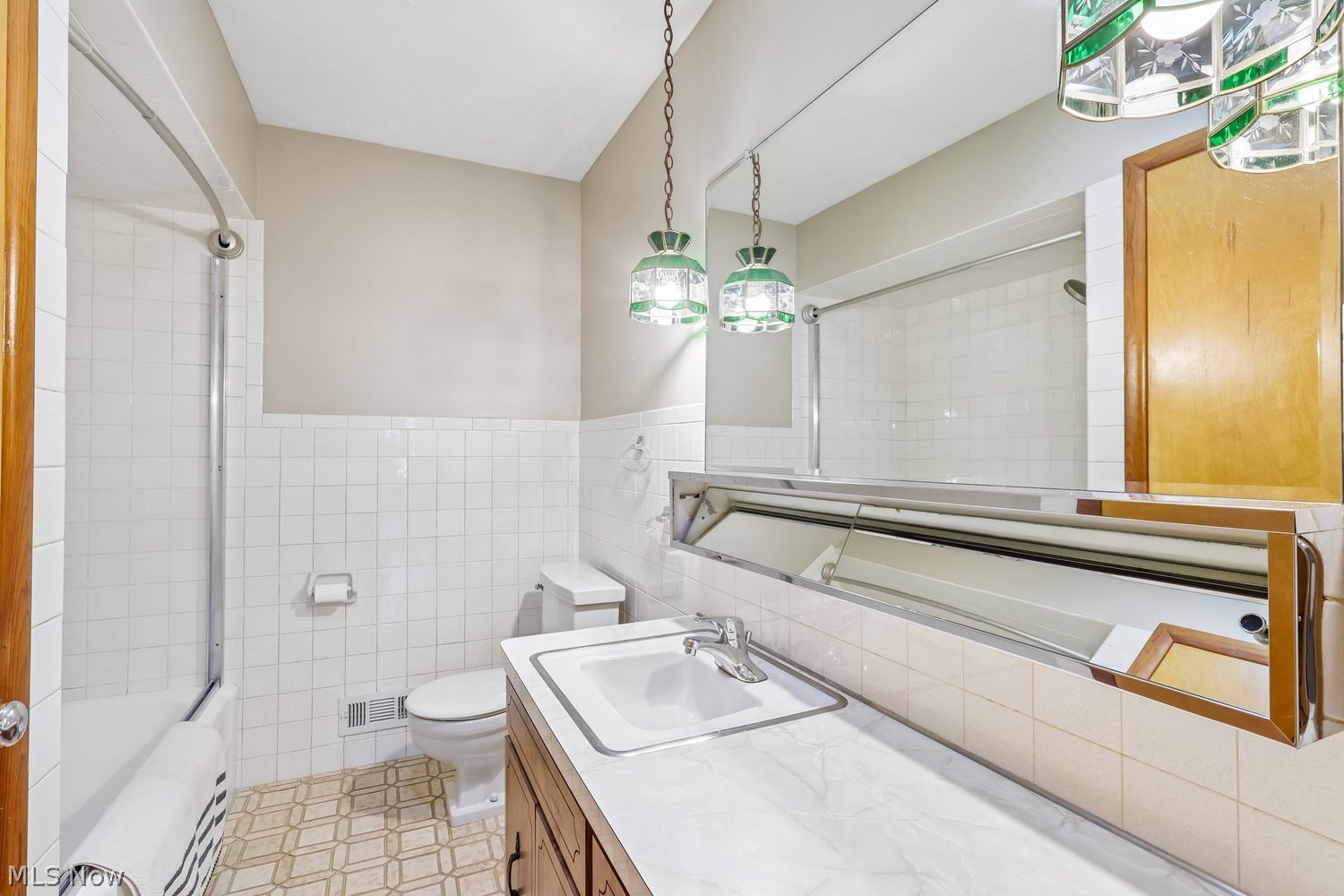 2800 Dentzler Road Parma, OH 44134 - Photo 28 of 37 Gallery Image 28