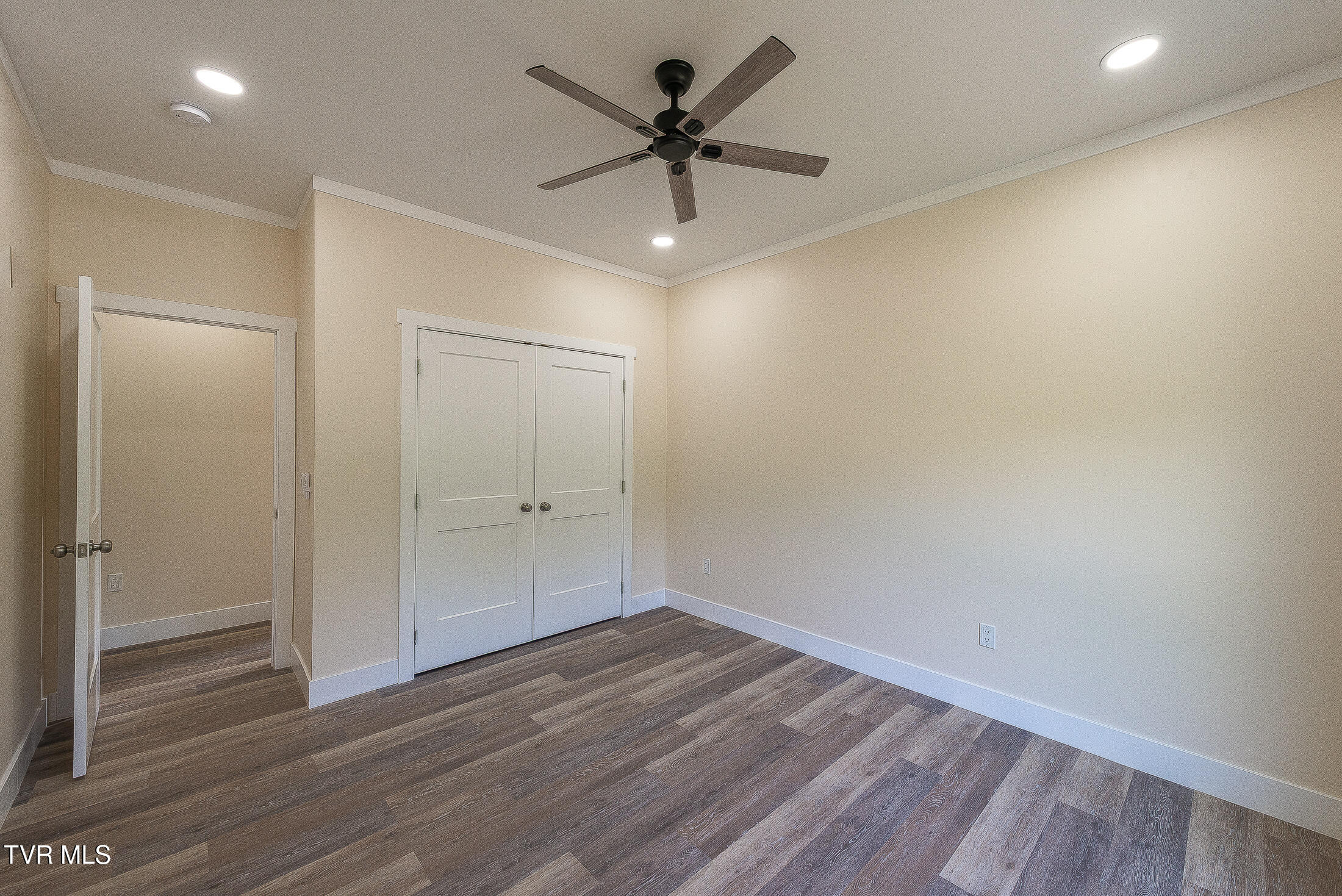 210 Wadlow Gap Road Kingsport, TN 37660 - Photo 14 of 39 bedroom