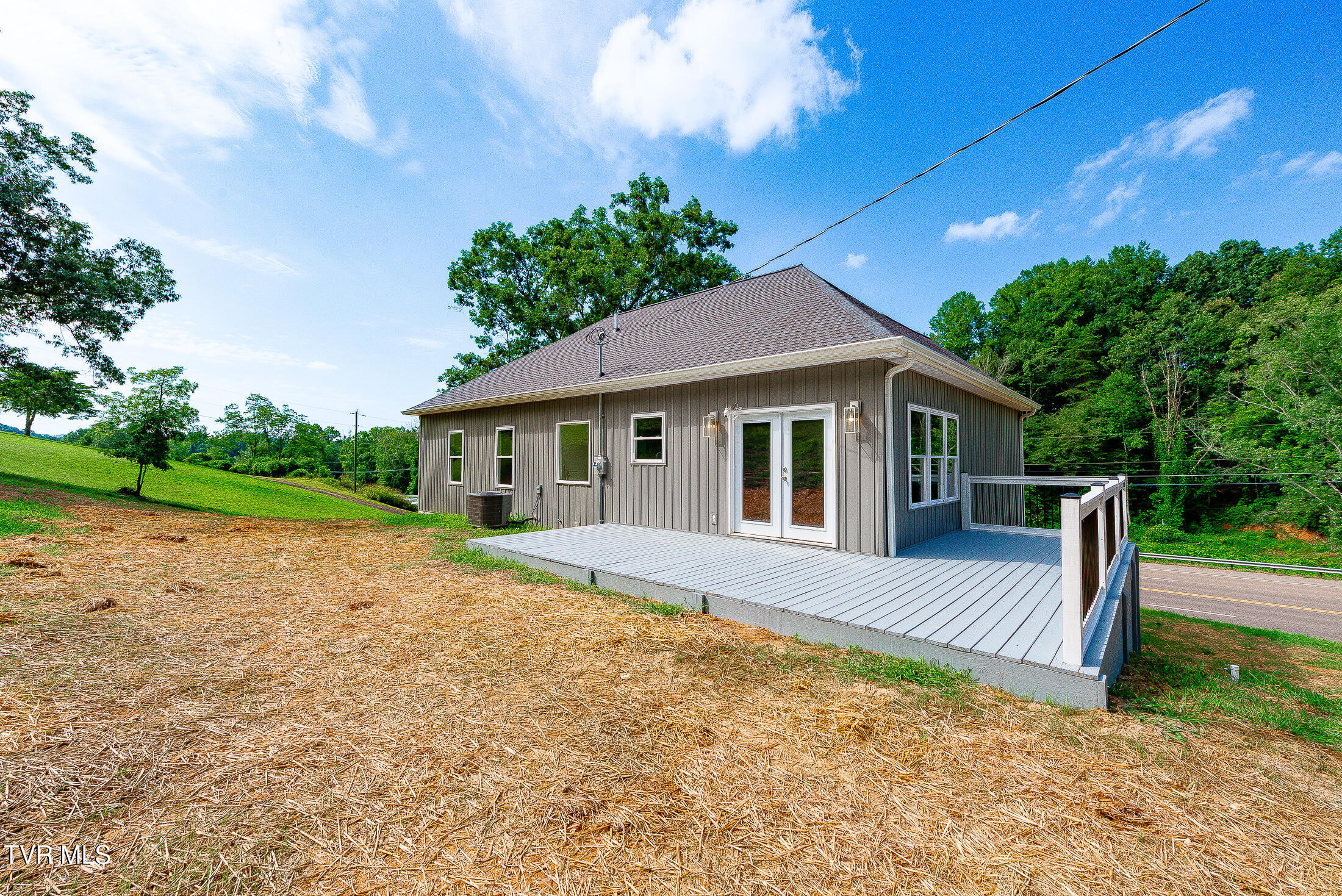 210 Wadlow Gap Road Kingsport, TN 37660 - Photo 28 of 39 rear exterior