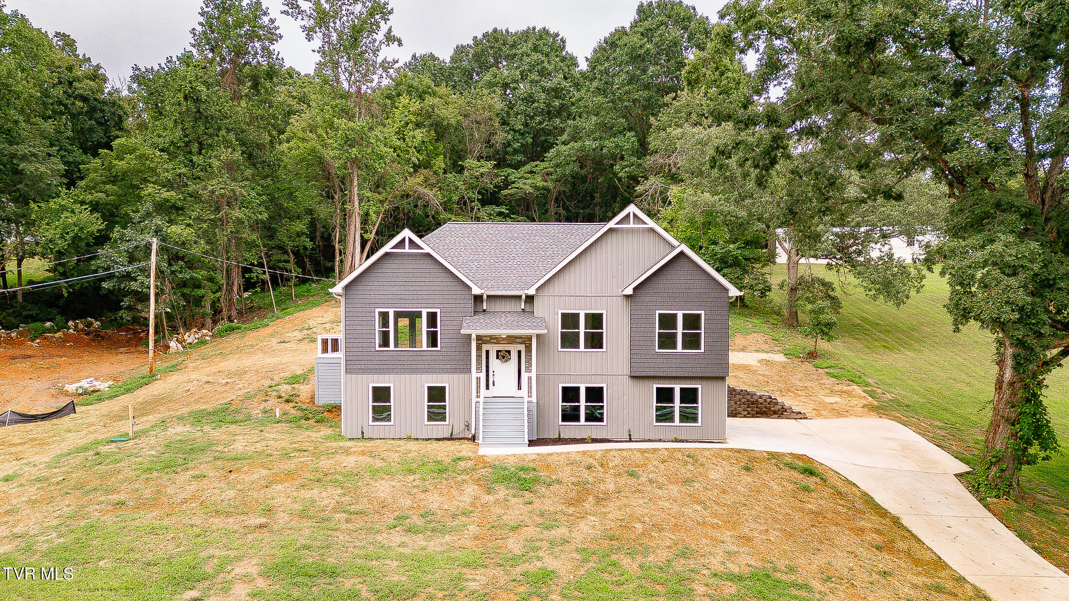 210 Wadlow Gap Road Kingsport, TN 37660 - Photo 31 of 39 front exterior