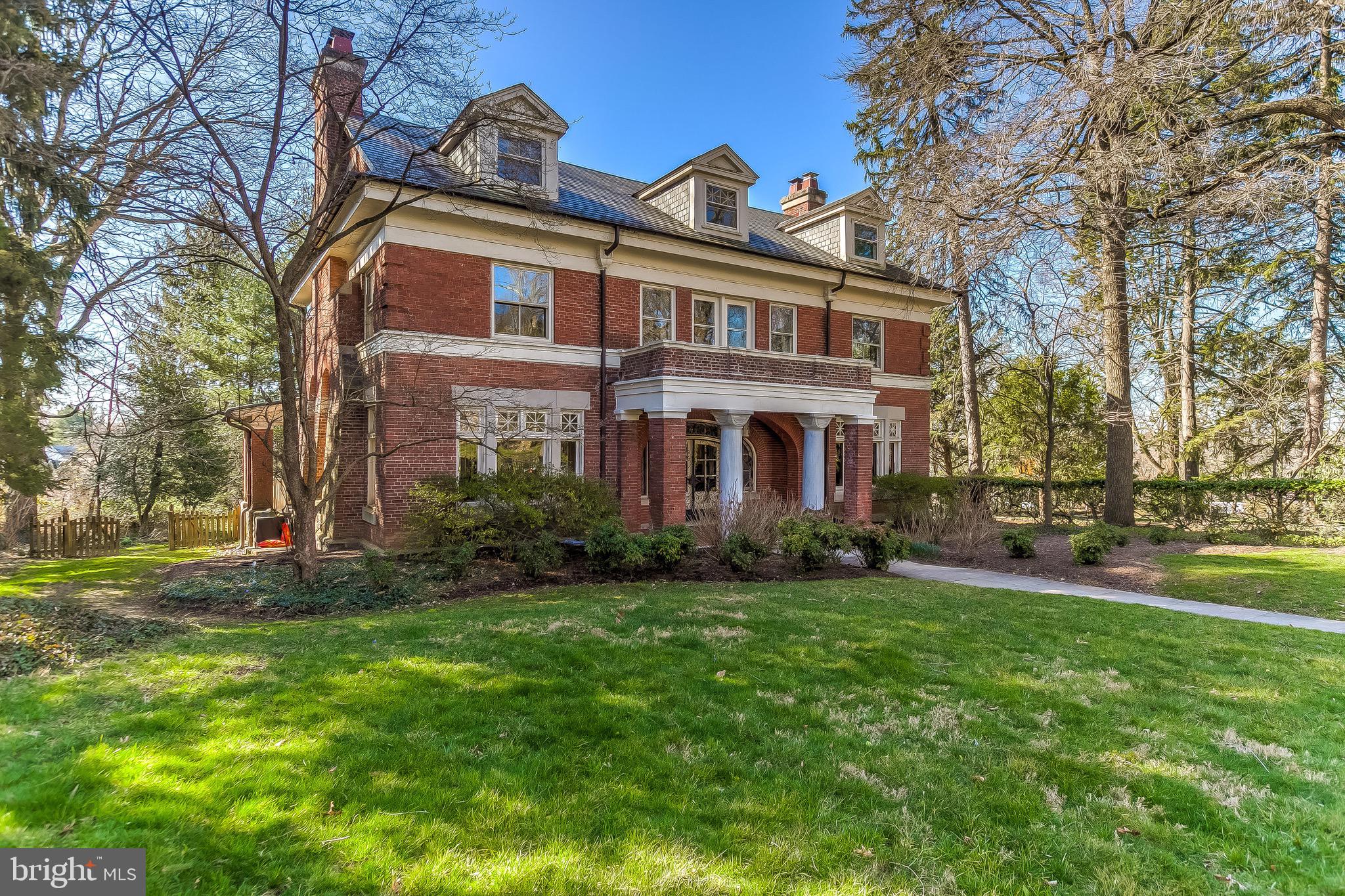 104 Ridgewood Road Baltimore, MD 21210 - Photo 1 of 77
