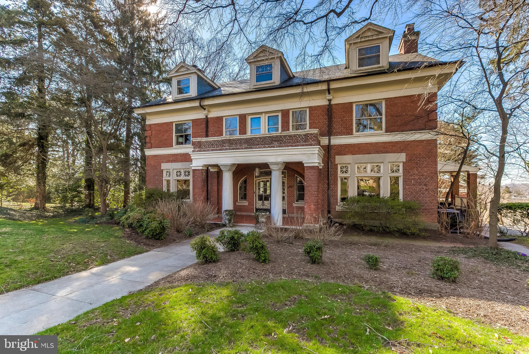 104 Ridgewood Road Baltimore, MD 21210 - Photo 2 of 77