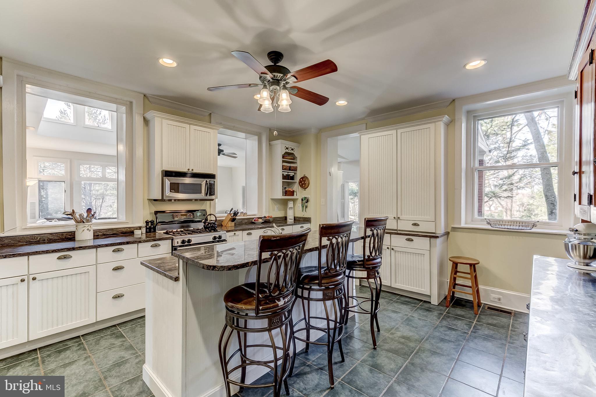 104 Ridgewood Road Baltimore, MD 21210 - Photo 23 of 77