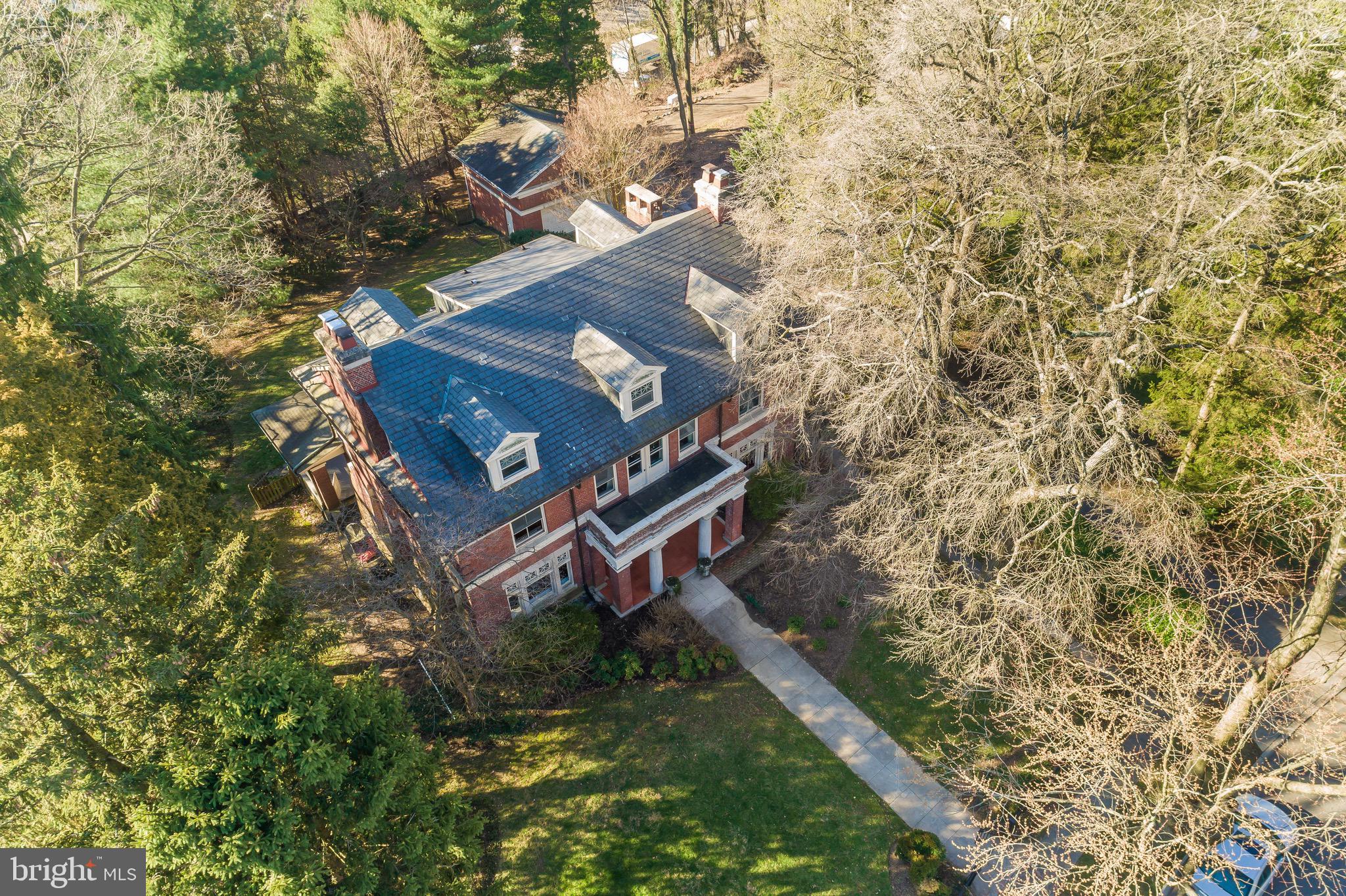 104 Ridgewood Road Baltimore, MD 21210 - Photo 7 of 77