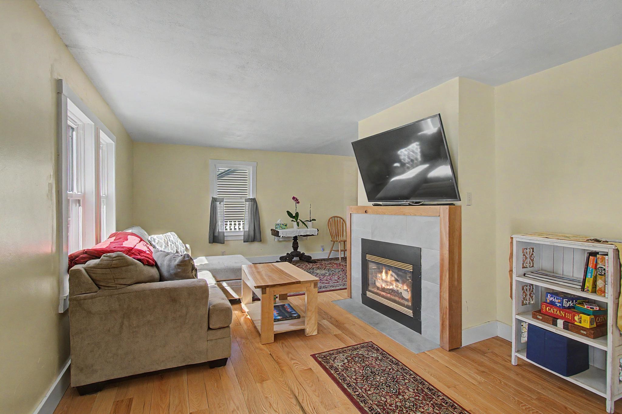 116 Woodbury Road Burlington, VT 05408 - Photo 9 of 28