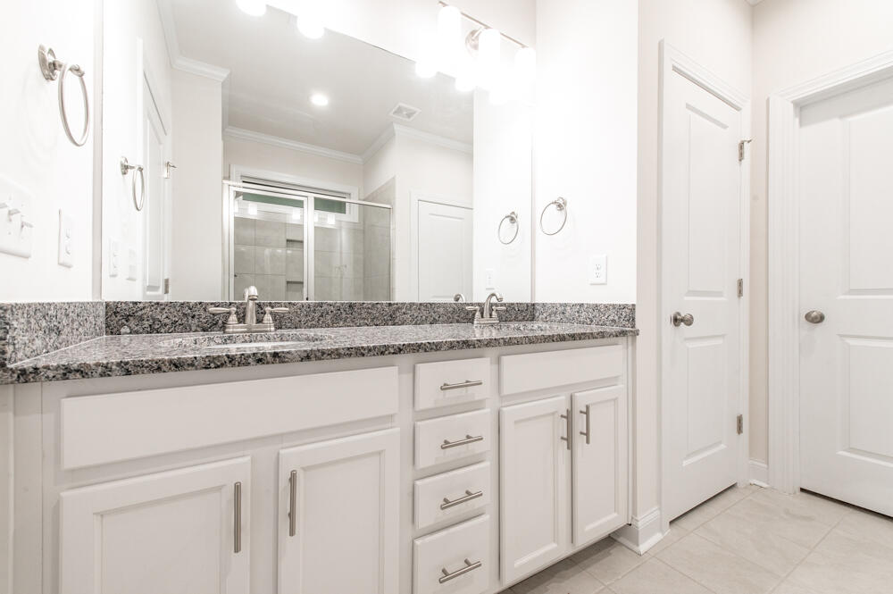 424 Little Pines Court Aiken, SC 29801 - Photo 15 of 34 Owner Bathroom!