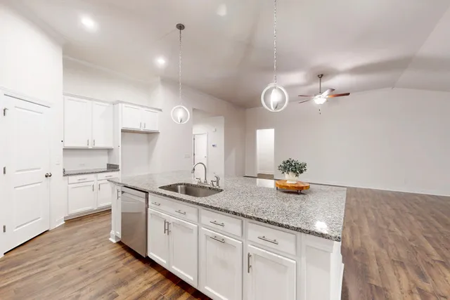 $359,900 | 424 Little Pines Court, Aiken, SC 29801