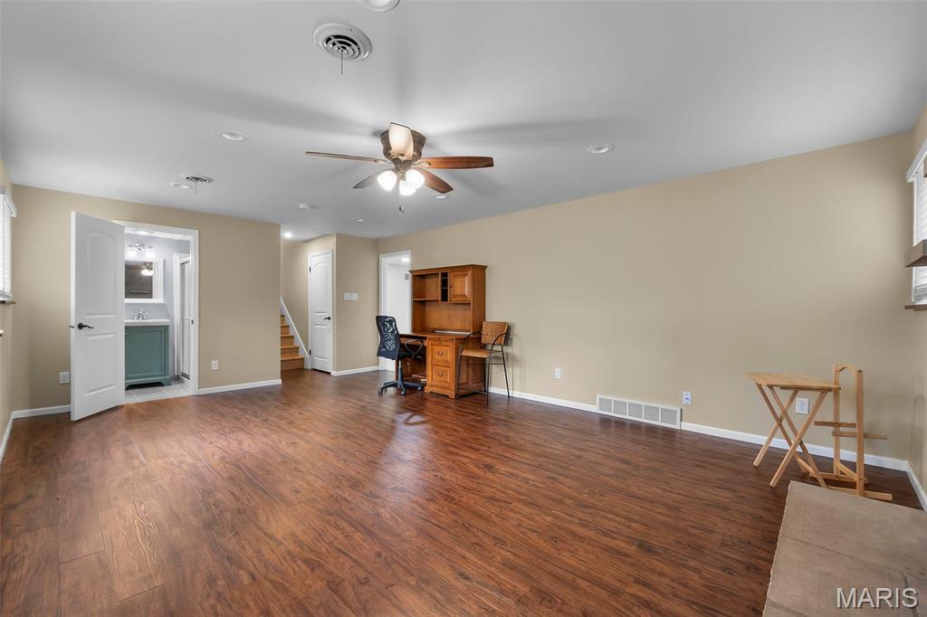 1728 Ridgeway Drive Cape Girardeau, MO 63701 - Photo 37 of 49