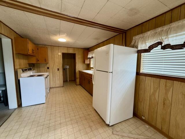 3637 Garner Road Chattanooga, TN 37406 - Photo 8 of 27 Kitchen