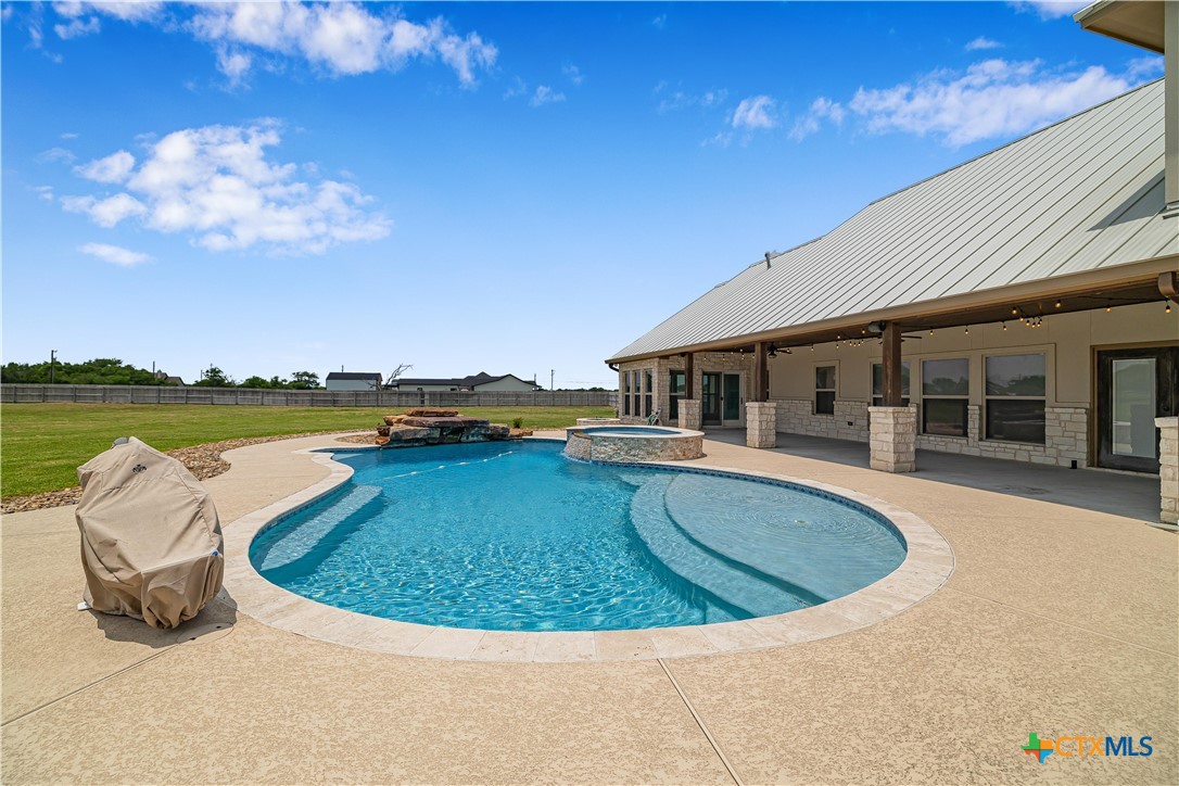 158 Sendera Loop Victoria, TX 77904 - Photo 41 of 47