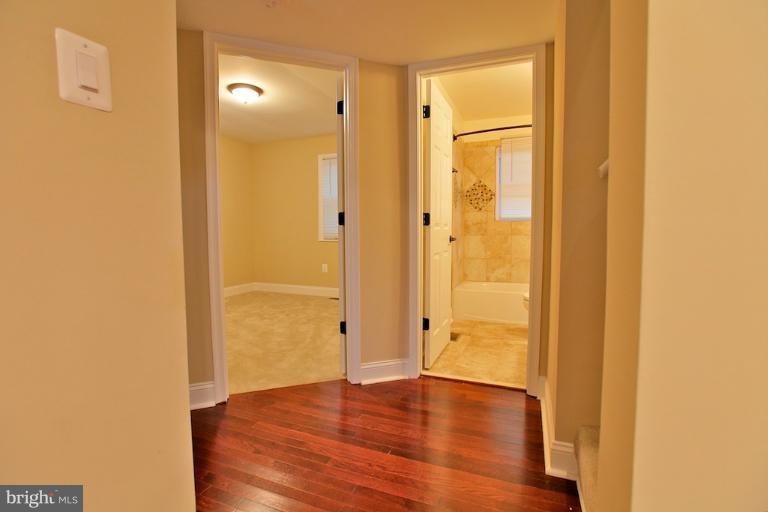 7775 Emerson Road Hyattsville, MD 20784 - Photo 5 of 30 Interior (General)