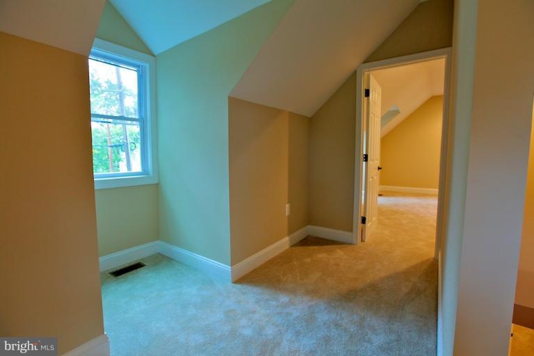 7775 Emerson Road Hyattsville, MD 20784 - Photo 6 of 30 Bedroom (Master)