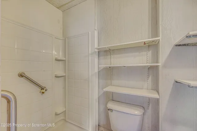 $1,300 | 57 Johnson Street, Pittston, PA 18640