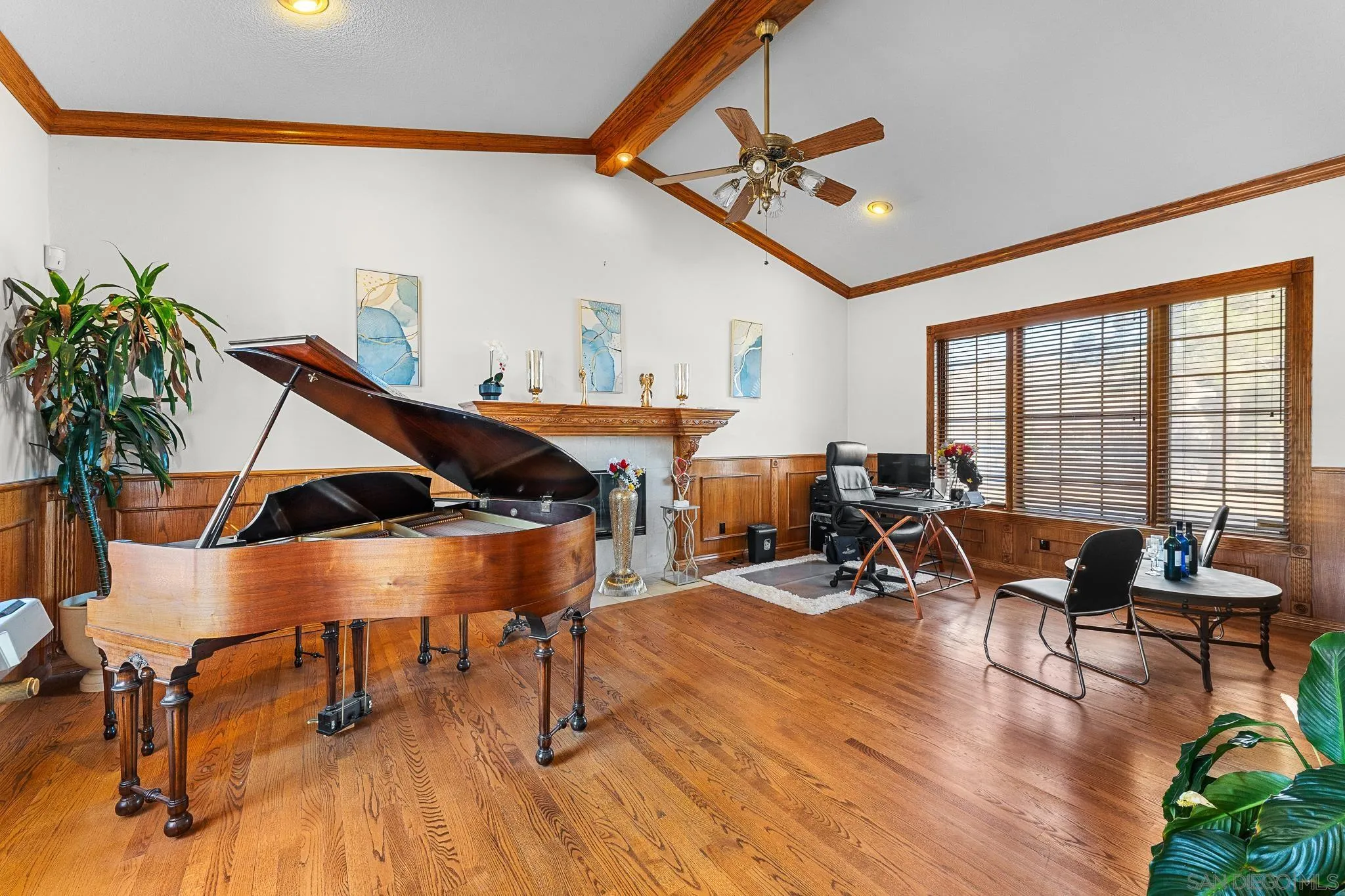 19775 Symeron Road Apple Valley, CA 92307 - Photo 13 of 73