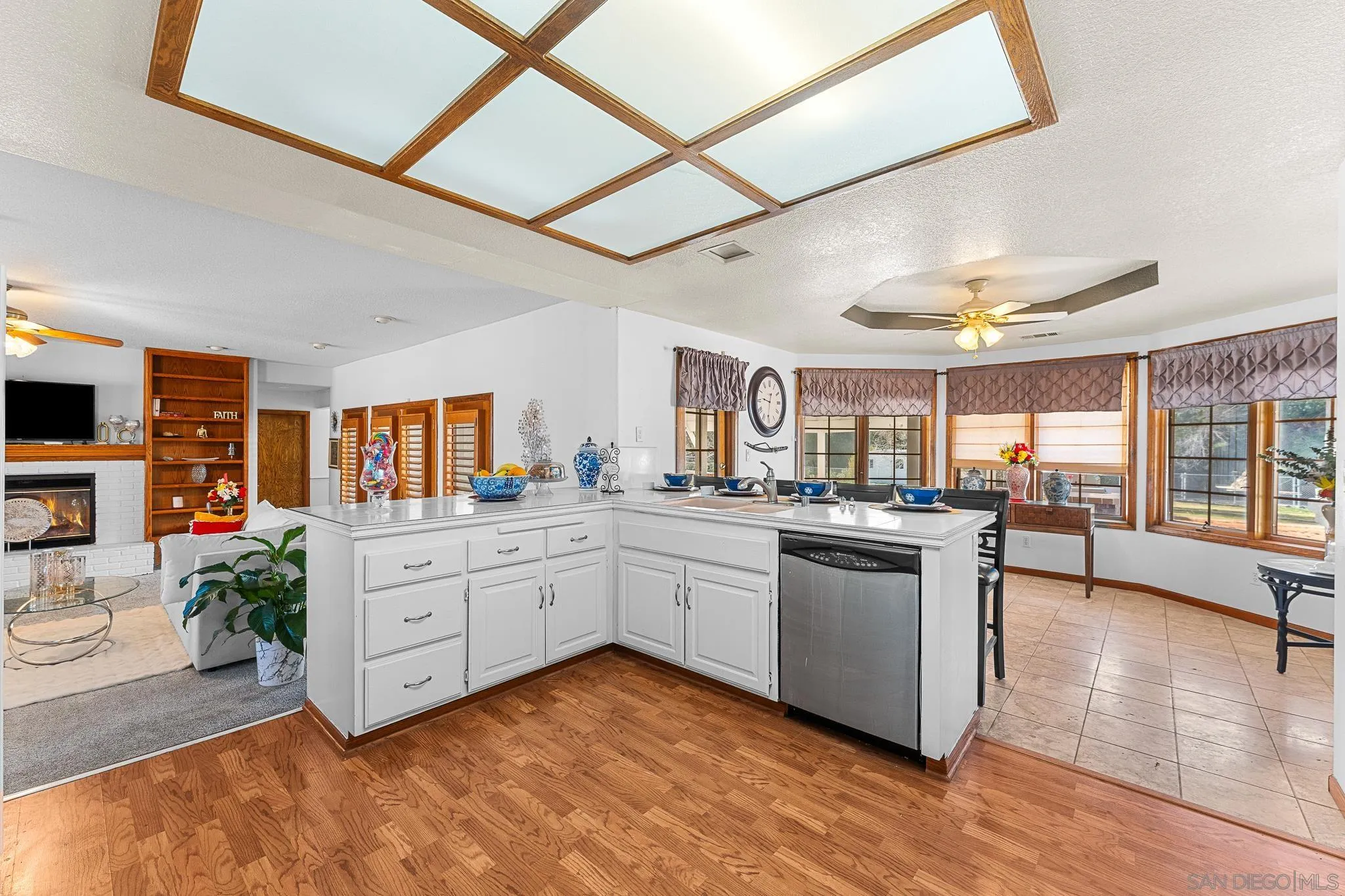 19775 Symeron Road Apple Valley, CA 92307 - Photo 19 of 73