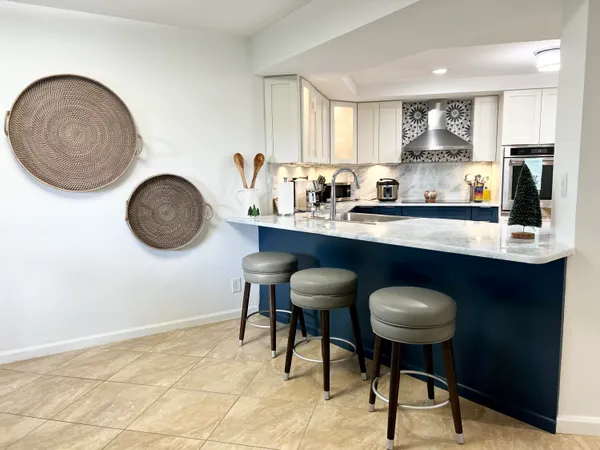 $5,400 | 9500 South Ocean Drive, Unit 201, Jensen Beach, FL 34957