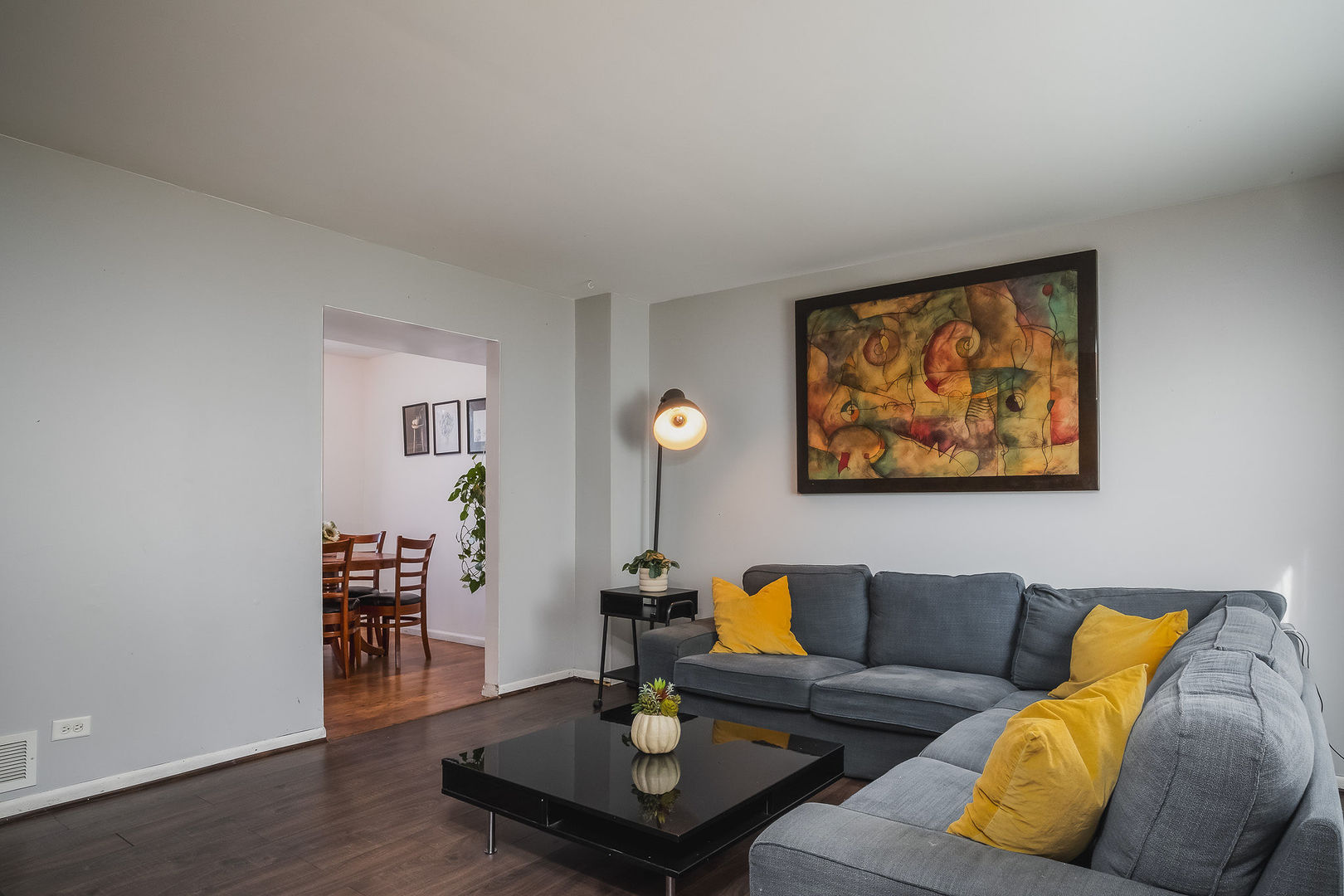 800 Indian Wells Circle Elgin, IL 60123 - Photo 3 of 17 a living room with furniture and wooden floor