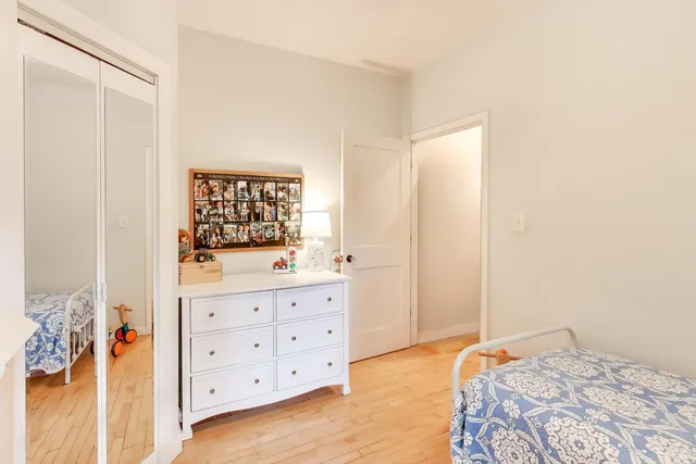 $449,900 | 121 West Fremont Street, Arlington Heights, IL 60004