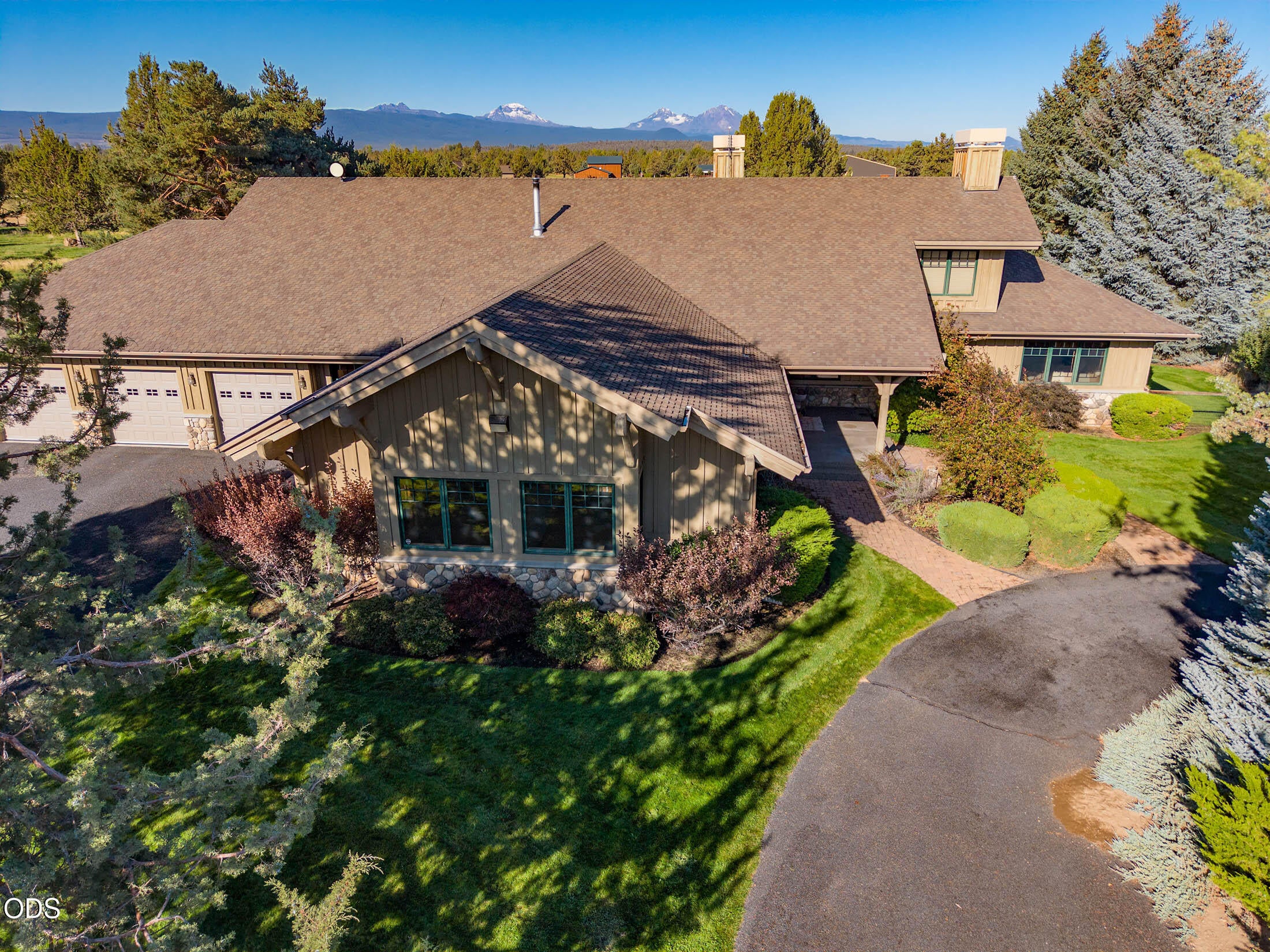 18975 Pinehurst Road Bend, OR 97703 - Photo 76 of 80 Gallery Image 76