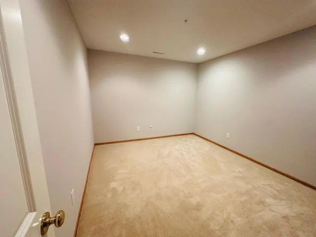 $235,000 | 4353 Victor Path, Unit 6, Hugo, MN 55038