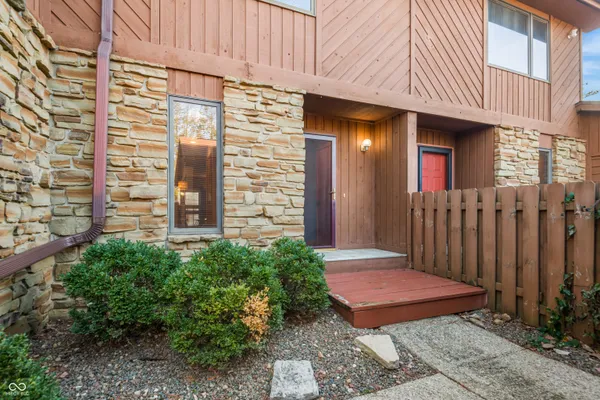 $219,900 | 3187 Sycamore Drive, Columbus, IN 47203