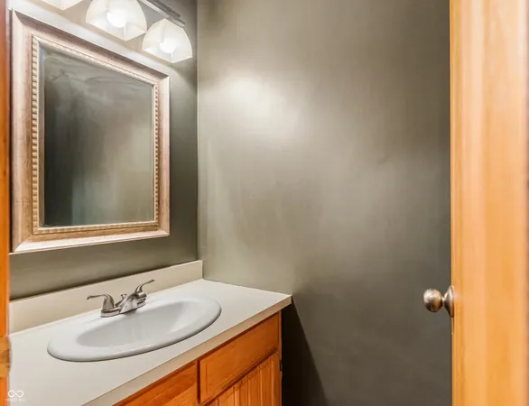 $214,900 | 3187 Sycamore Drive, Columbus, IN 47203