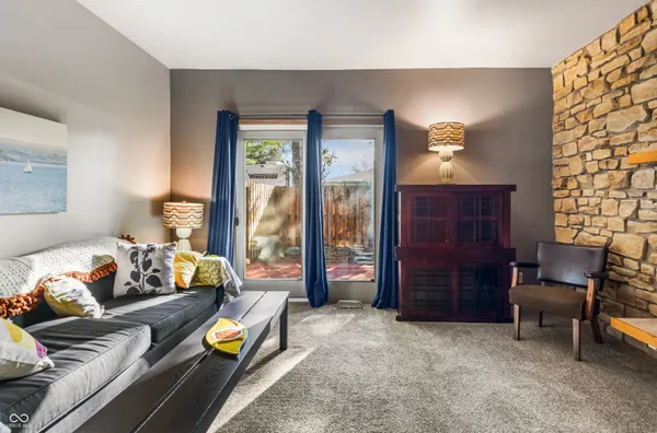 $219,900 | 3187 Sycamore Drive, Columbus, IN 47203