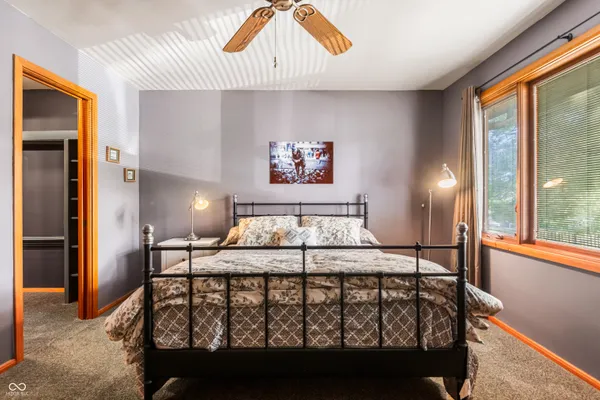 $219,900 | 3187 Sycamore Drive, Columbus, IN 47203