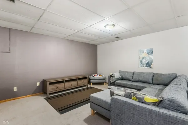 $219,900 | 3187 Sycamore Drive, Columbus, IN 47203