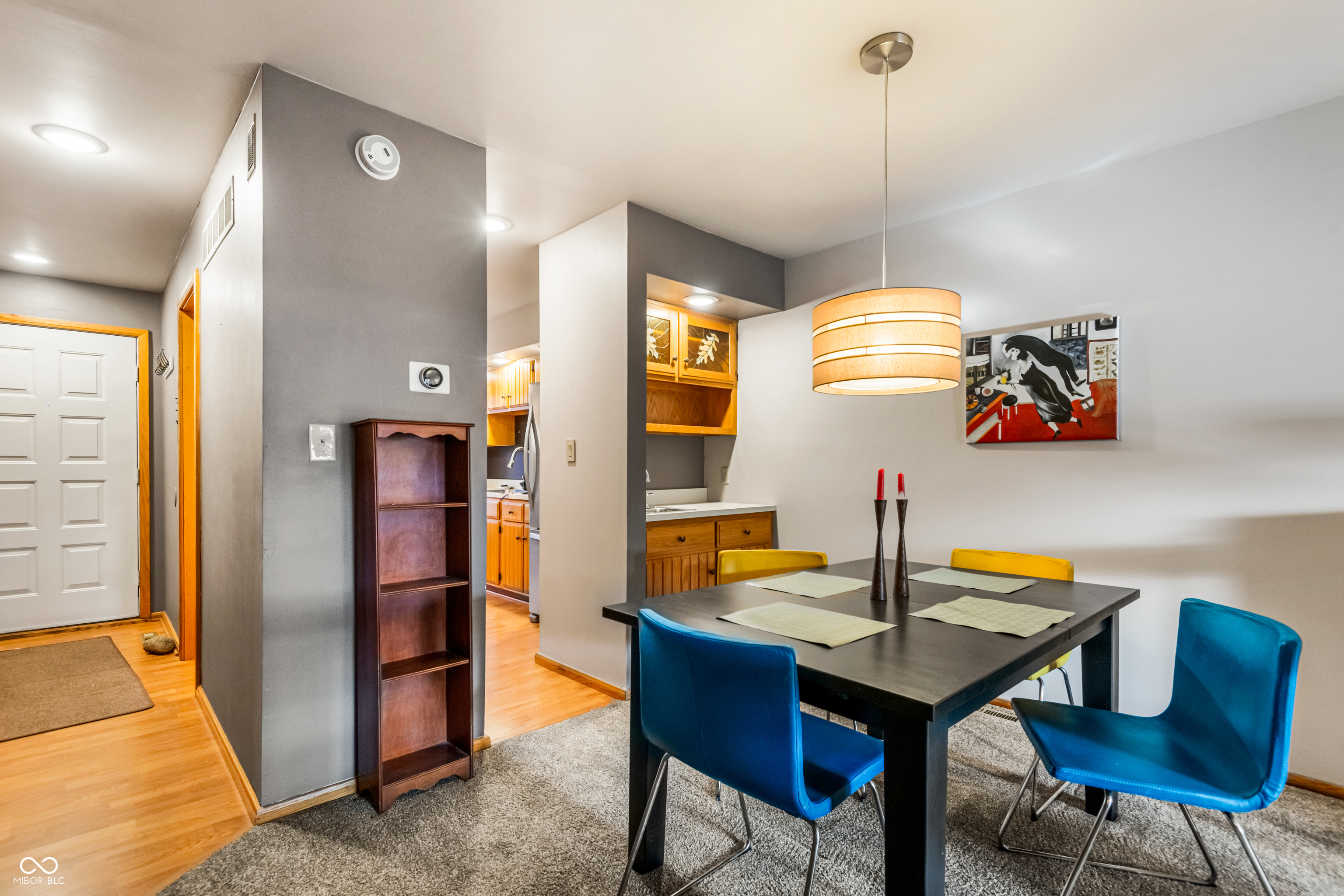 3187 Sycamore Drive Columbus, IN 47203 - Photo 4 of 37