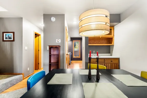 $219,900 | 3187 Sycamore Drive, Columbus, IN 47203