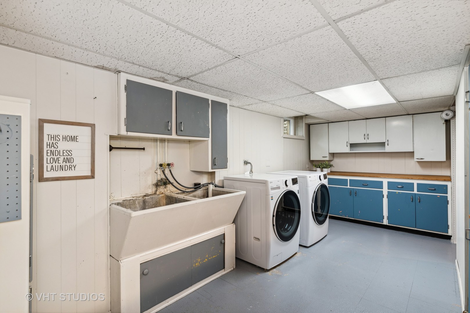1209 Warrington Road Deerfield, IL 60015 - Photo 12 of 23 Gallery Image 12