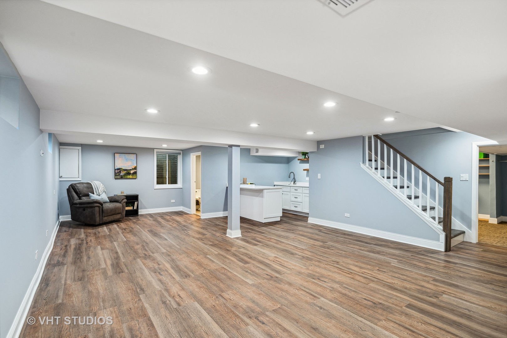 1209 Warrington Road Deerfield, IL 60015 - Photo 13 of 23 Gallery Image 13