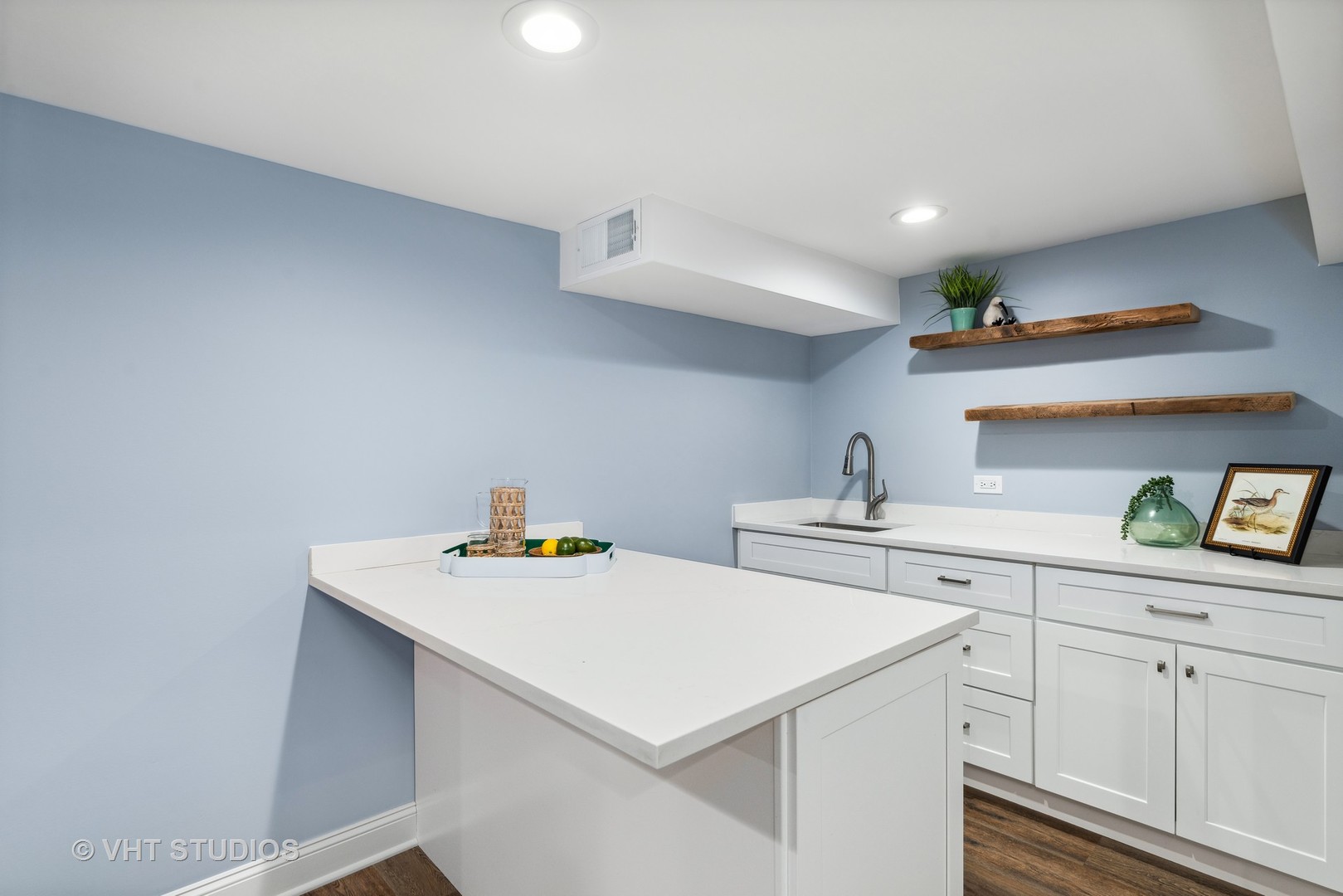 1209 Warrington Road Deerfield, IL 60015 - Photo 17 of 23 Gallery Image 17