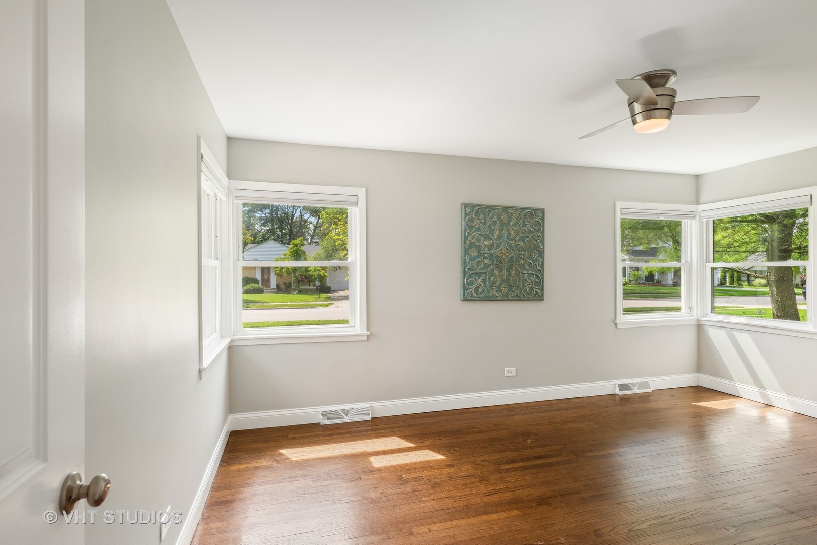 1209 Warrington Road Deerfield, IL 60015 - Photo 9 of 23 Gallery Image 9