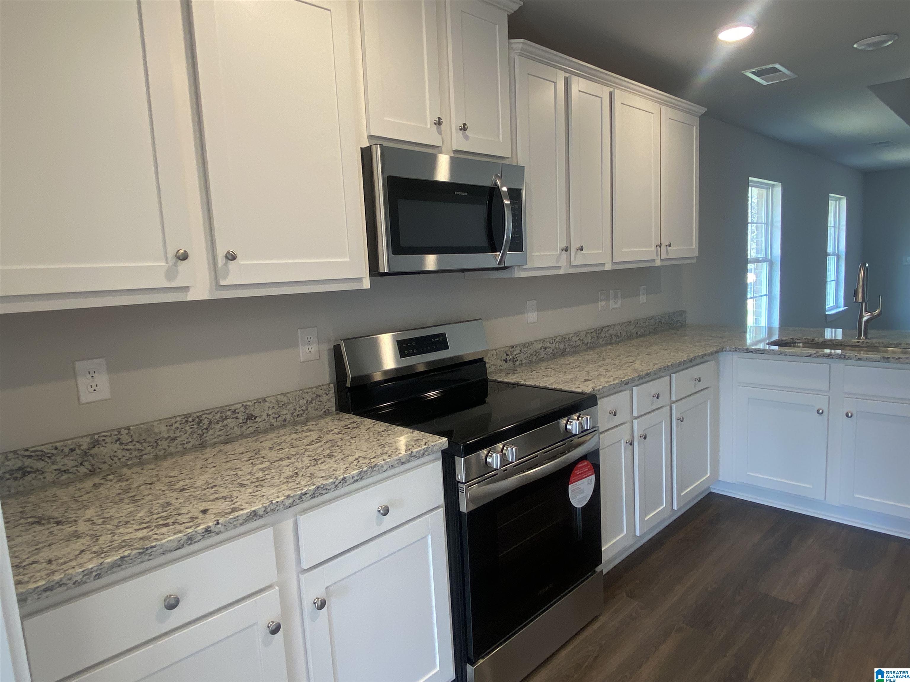 2130 Turquoise Lane Calera, AL 35040 - Photo 4 of 23