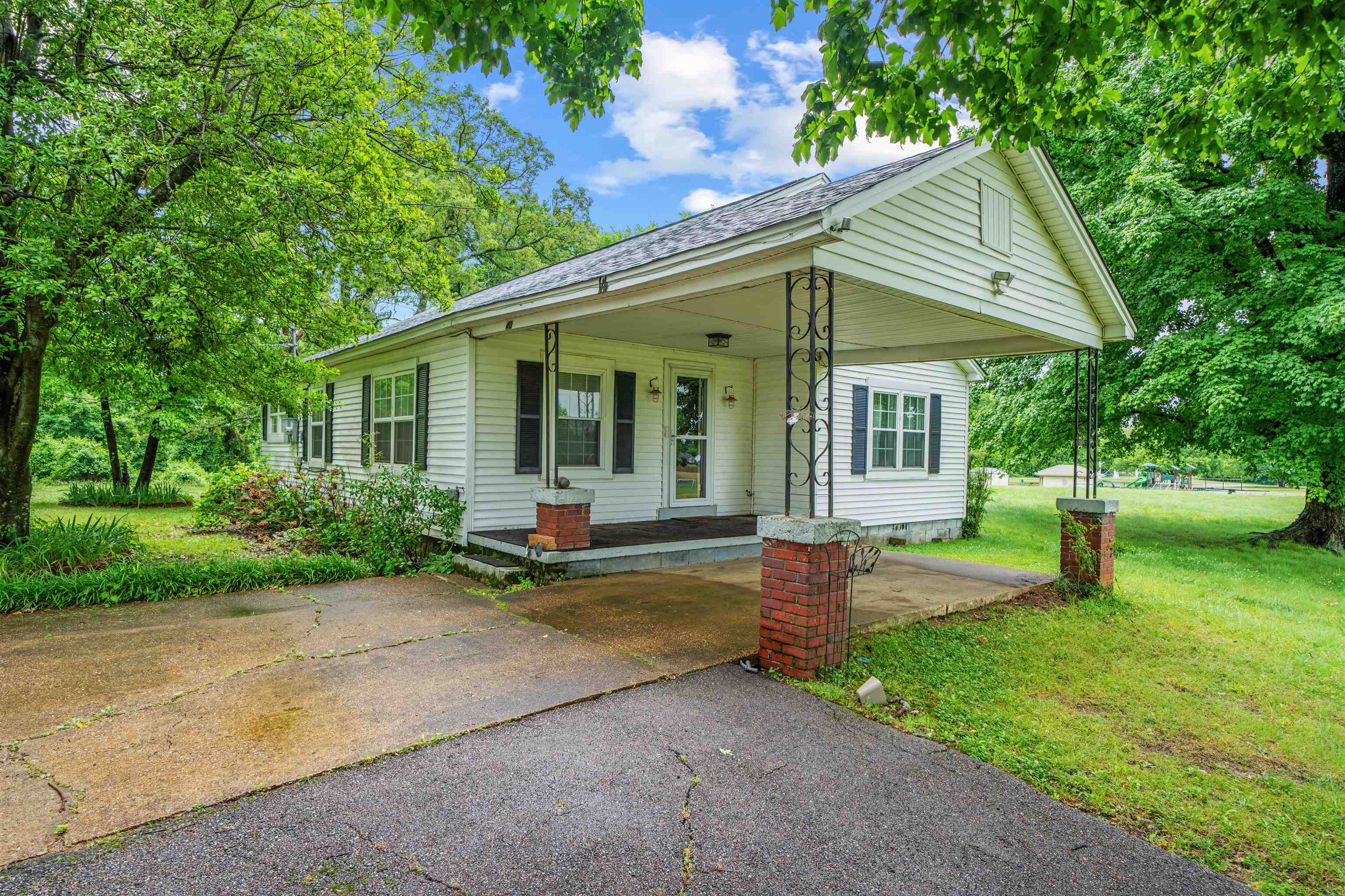 140 Walker Field Road Munford, TN 38058 - Photo 3 of 25
