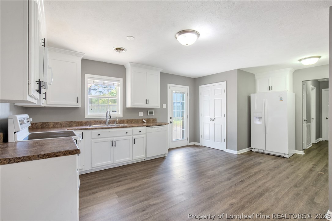 913 Montclair Road Fayetteville, NC 28314 - Photo 8 of 33