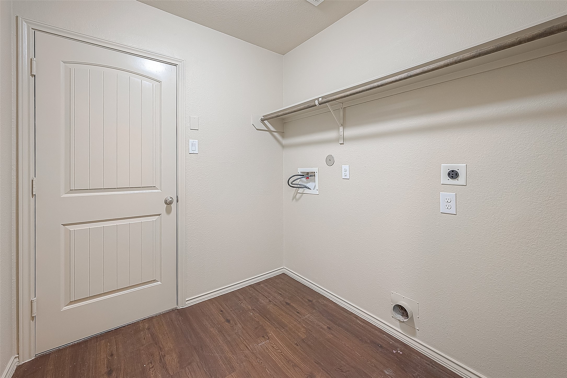 2038 Treasure Mountain Drive Spring, TX 77388 - Photo 24 of 45 a view of small space with racks on the wall