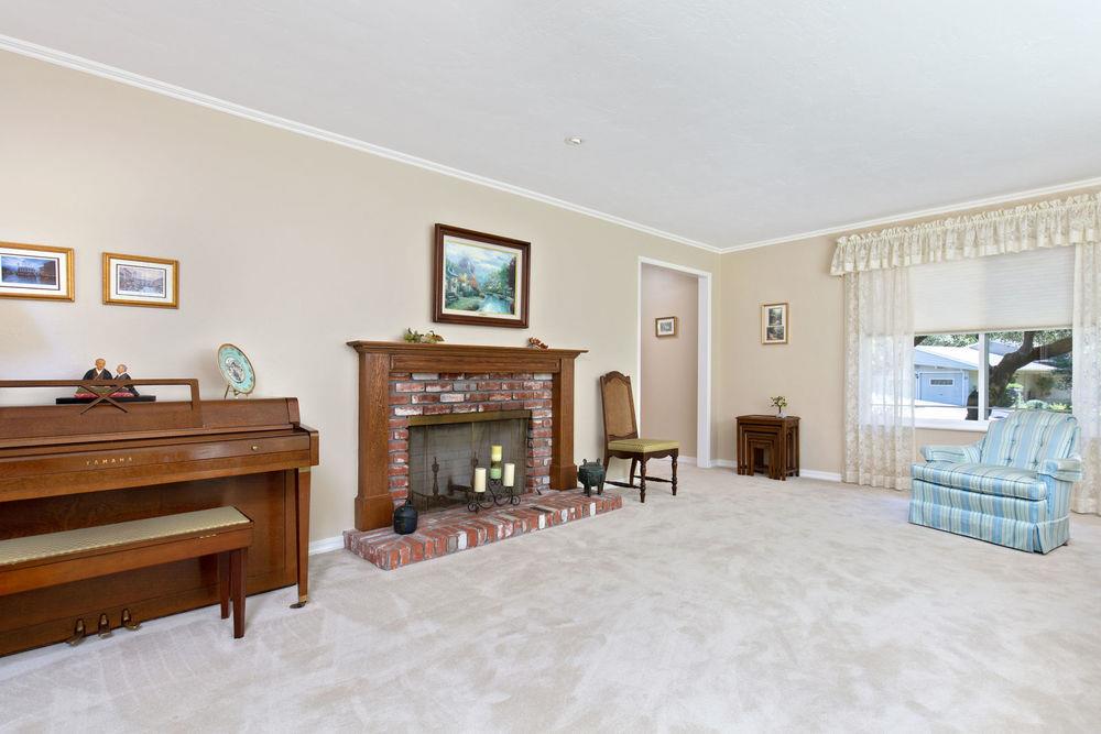 111 Cress Road Santa Cruz, CA 95060 - Photo 6 of 38 Gallery Image 6