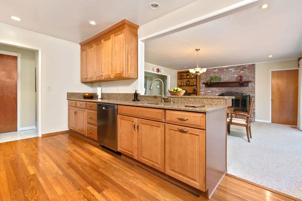 111 Cress Road Santa Cruz, CA 95060 - Photo 10 of 38 Gallery Image 10