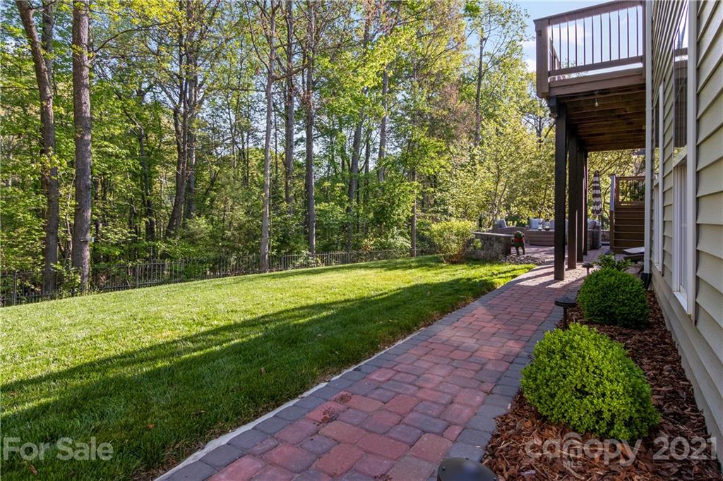 1933 Faison Avenue, Unit 69 Fort Mill, SC 29708 - Photo 35 of 40 a view of a back yard of the house