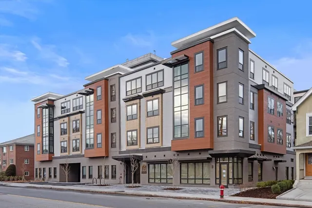 $1,011,500 | 1025 Massachusetts Avenue, Unit 211, Arlington, MA 02476