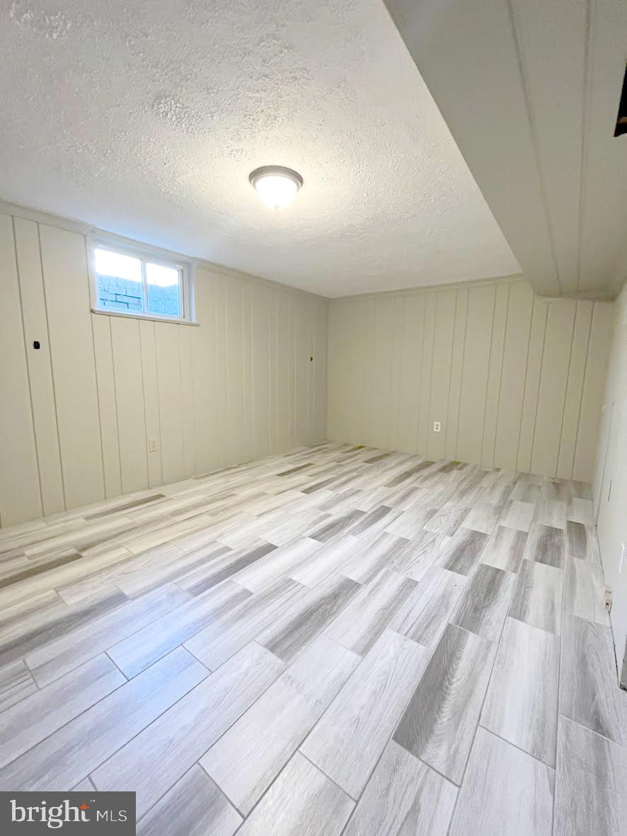 4915 Redford Road Bethesda, MD 20816 - Photo 16 of 18