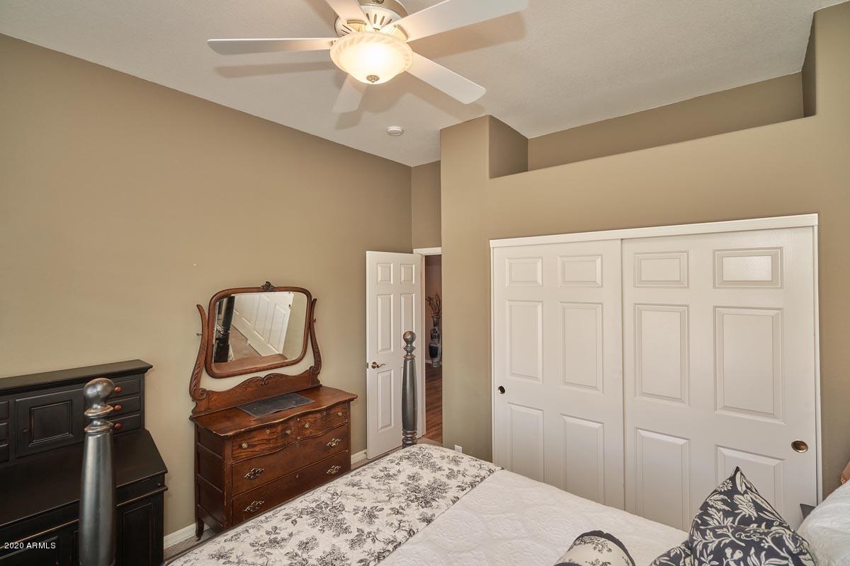 4431 East Walnut Road Gilbert, AZ 85297 - Photo 24 of 52 Guest Suite2
