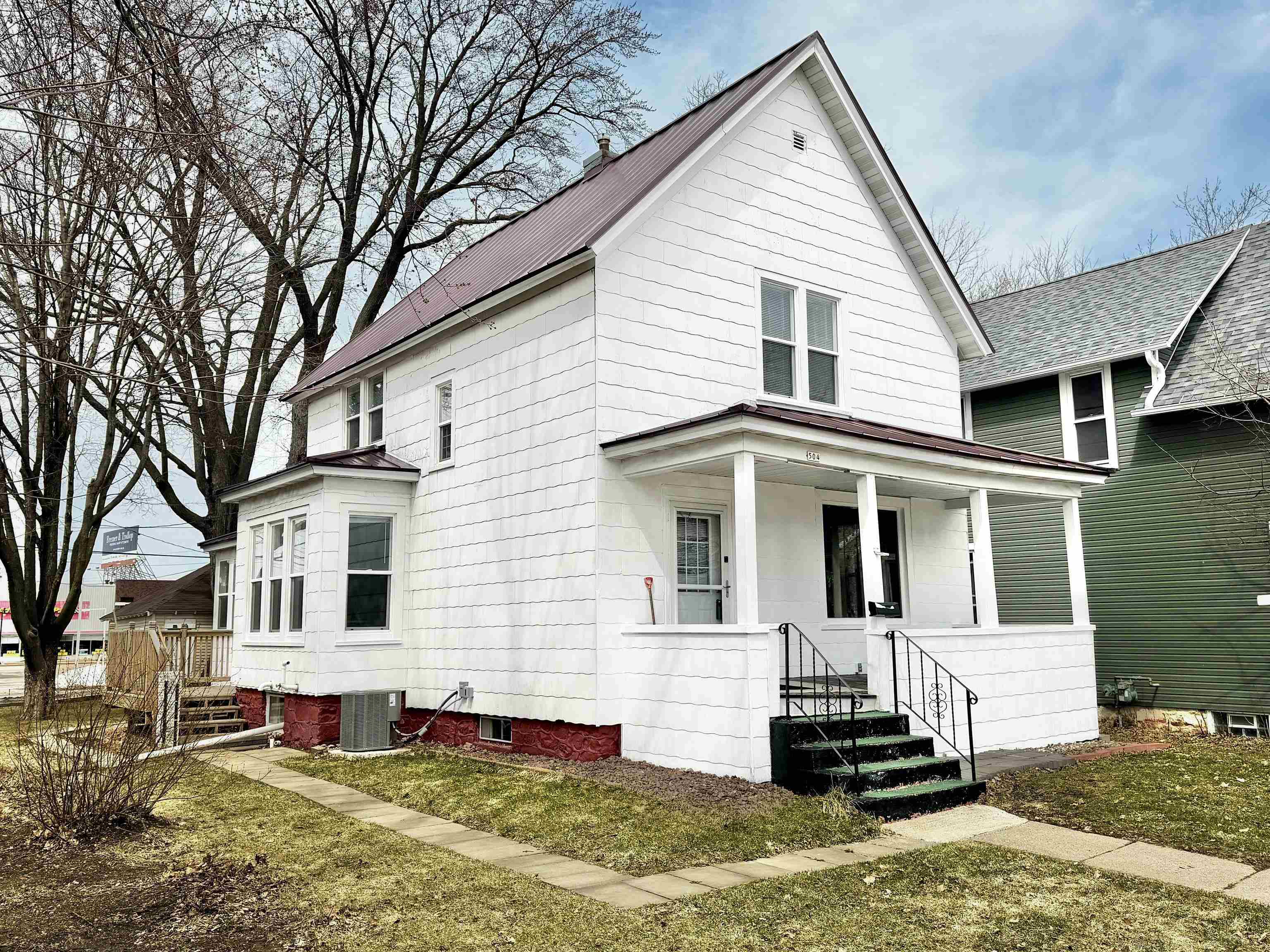 504 South Maple Avenue Marshfield, WI 54449 - Photo 1 of 1