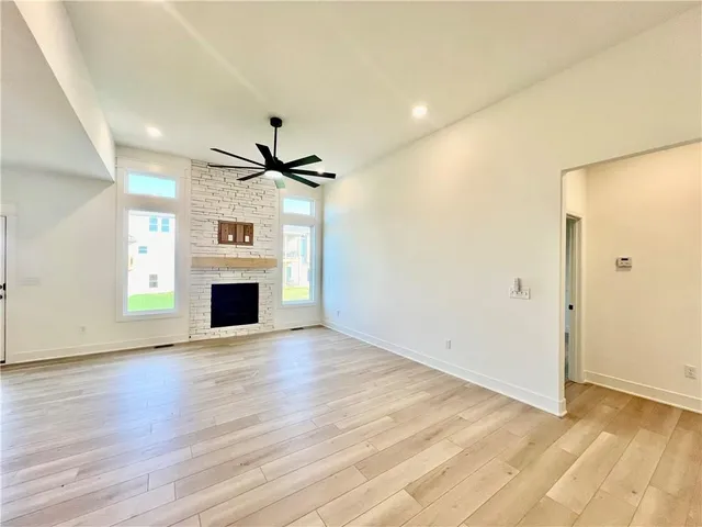 $559,400 | 2185 Heritage Circle, Liberty, MO 64068