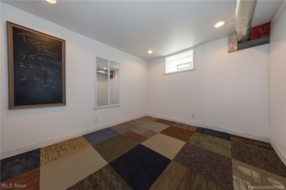 2638 Queenston Road Cleveland Heights, OH 44118 - Photo 29 of 35